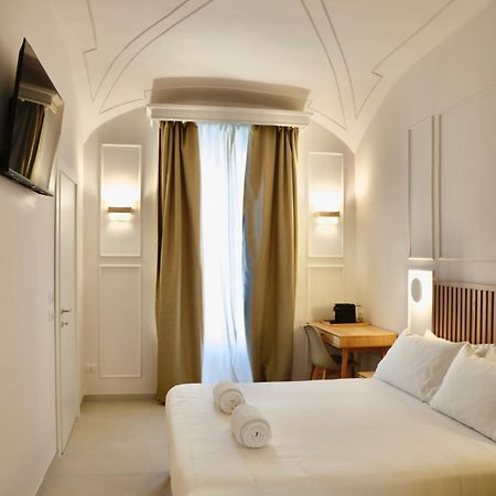 Domus Maxima - Rome Suite & Rooms Zewnętrze zdjęcie